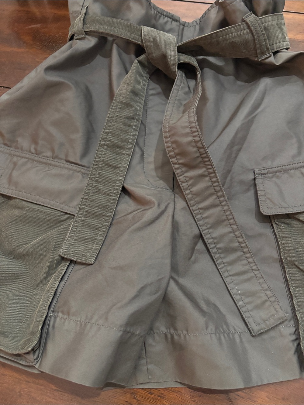 KENZO Luxury NWT Green Paperbag Waist-Belted Cargo Shorts - Picture 2 of 13